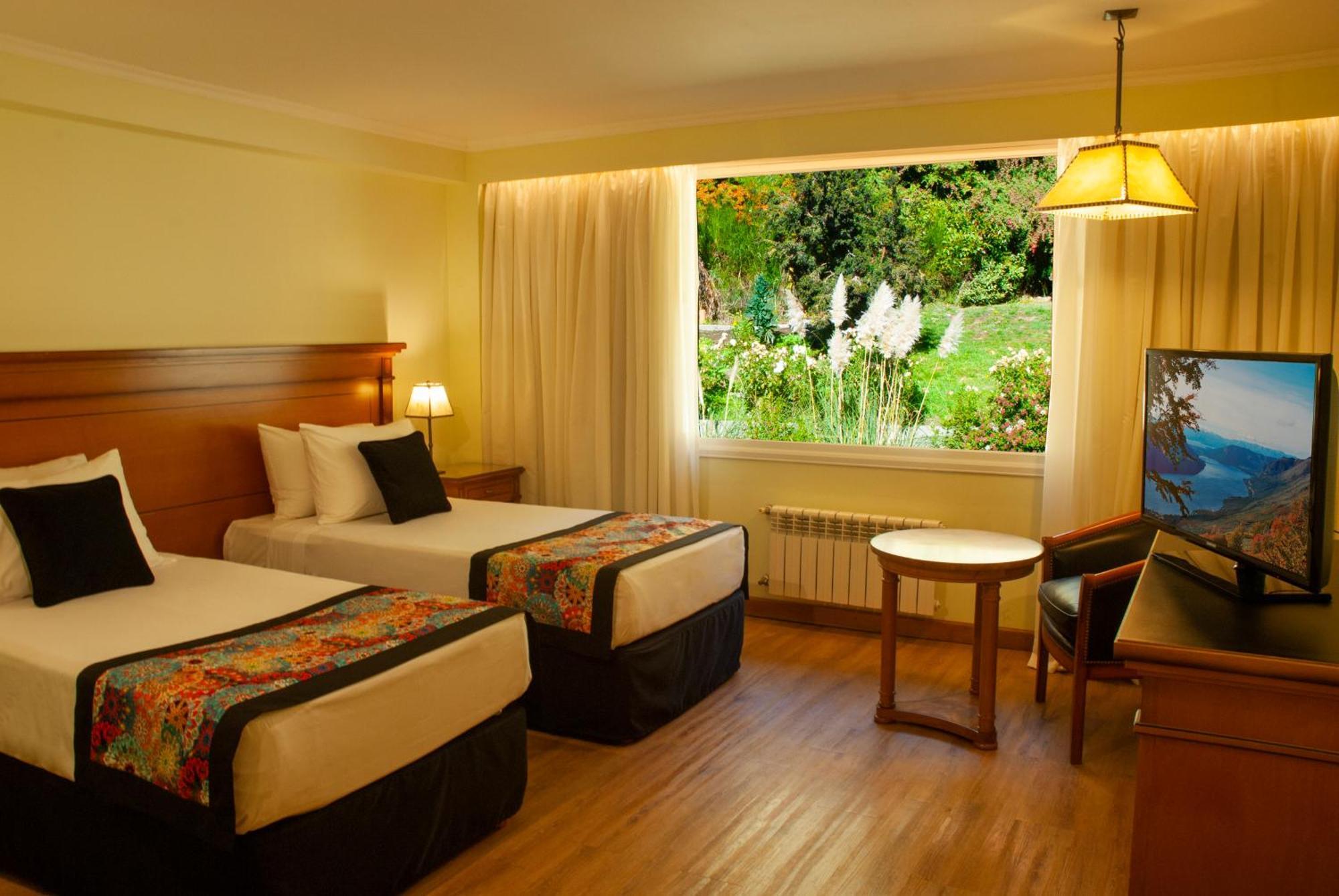 Huinid Bustillo Hotel & Spa San Carlos de Bariloche Zimmer foto